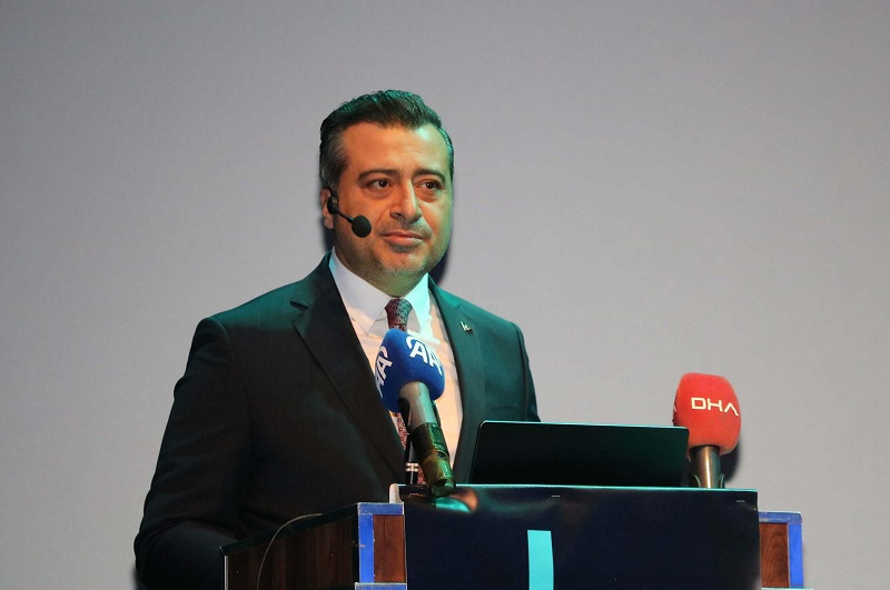 Vali Elban: İzmir, teknoloji konusunda ciddi bir ekosistemi olabilecek bir şehir