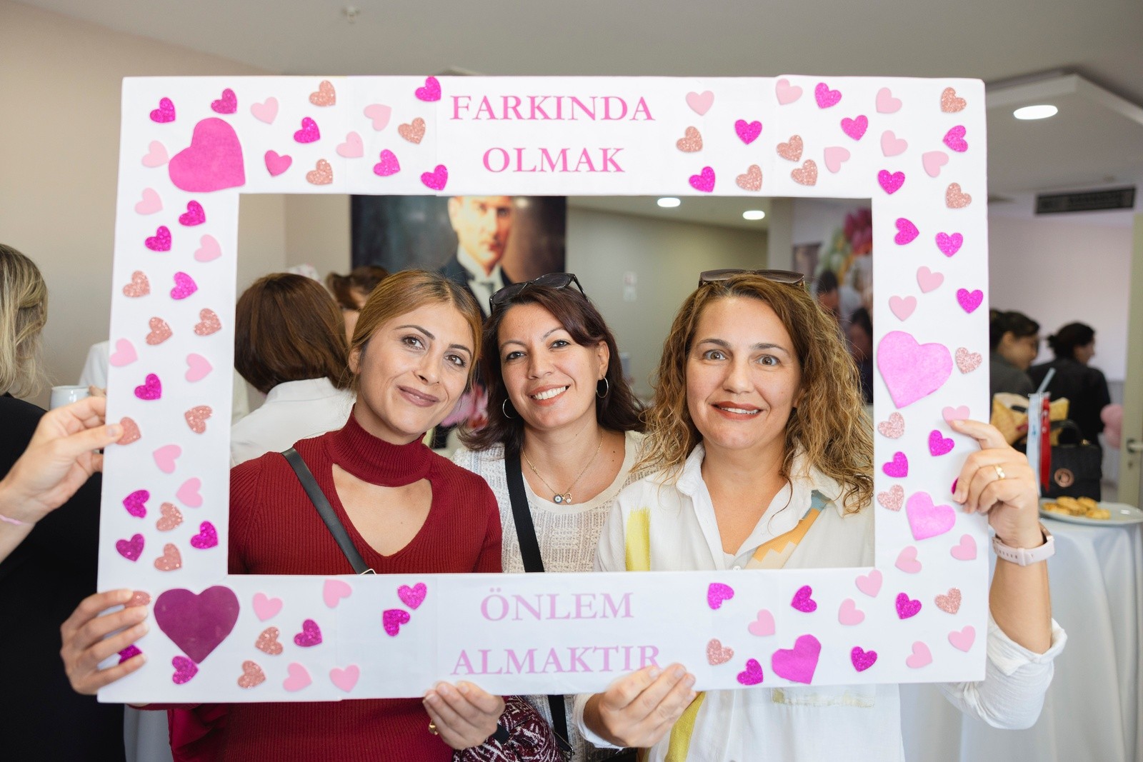 Balçova Belediyesi'nden Meme Kanseri Farkındalık Etkinliği