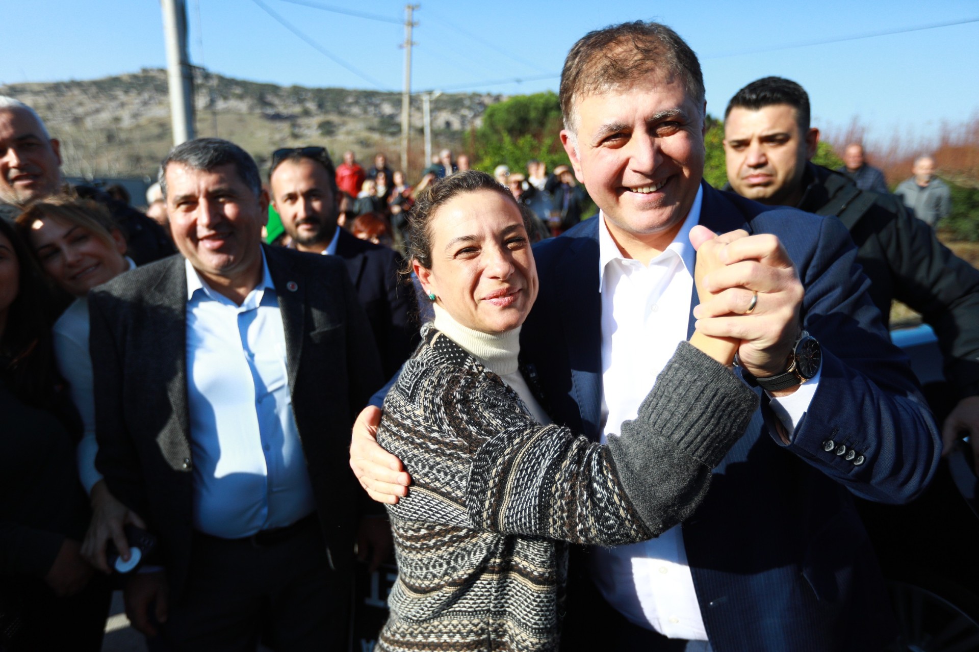 Meryem Ana Evi nöbetine Özel'den destek: Sonuna kadar arkasındayız"