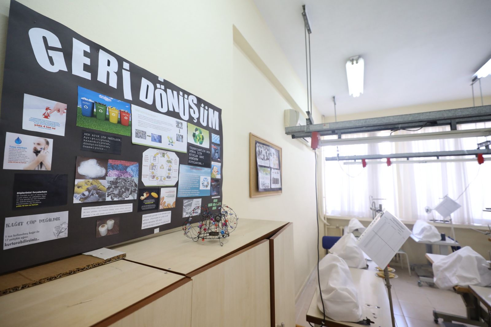 DEÜ’NÜN MESLEK YÜKSEKOKULLARINA MEDEK’TEN AKREDİTASYON