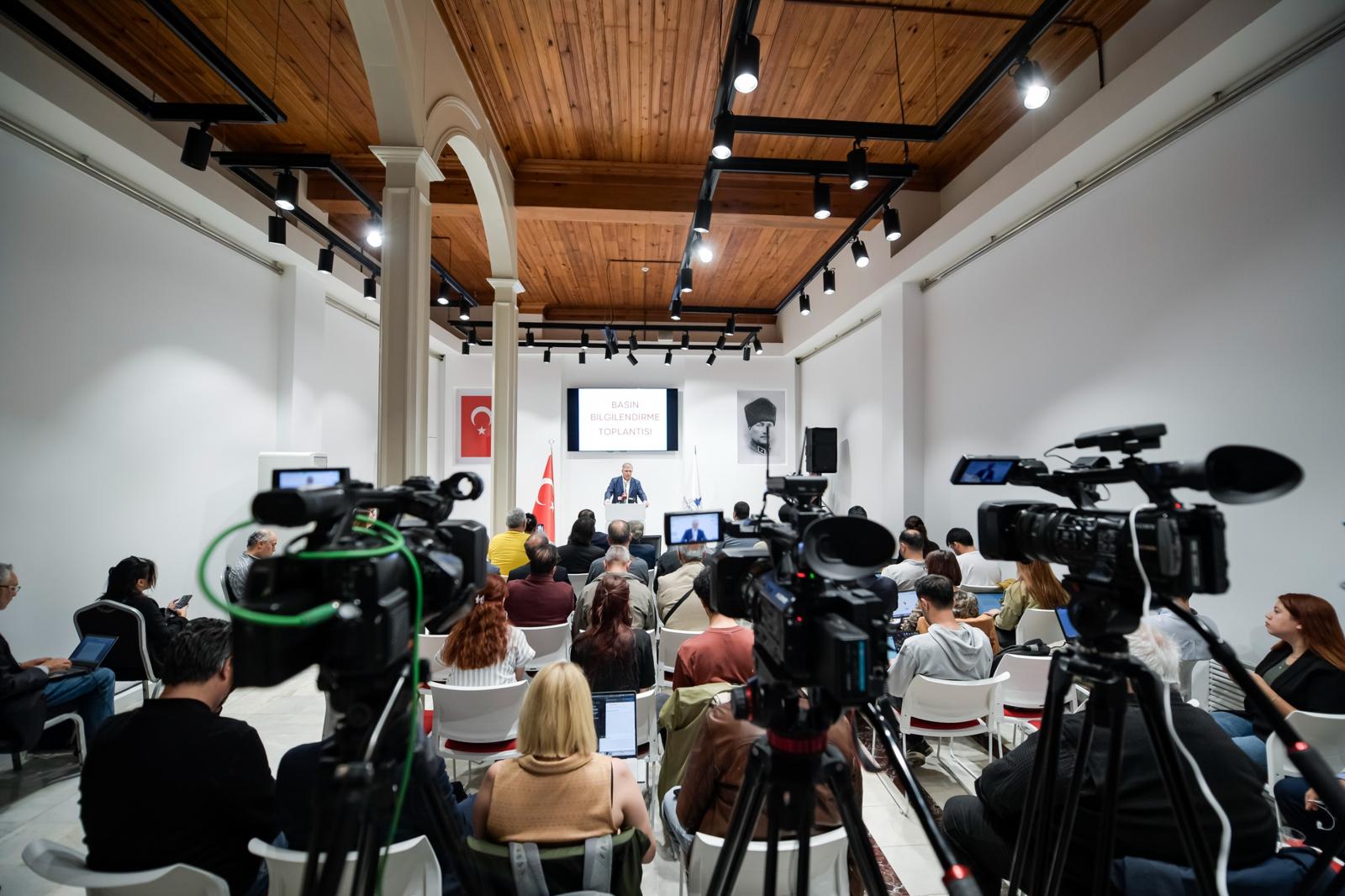 Tugay: Asla vazgeçmeyeceğimiz konu temel belediyecilik hizmetleri ve sosyal destekler