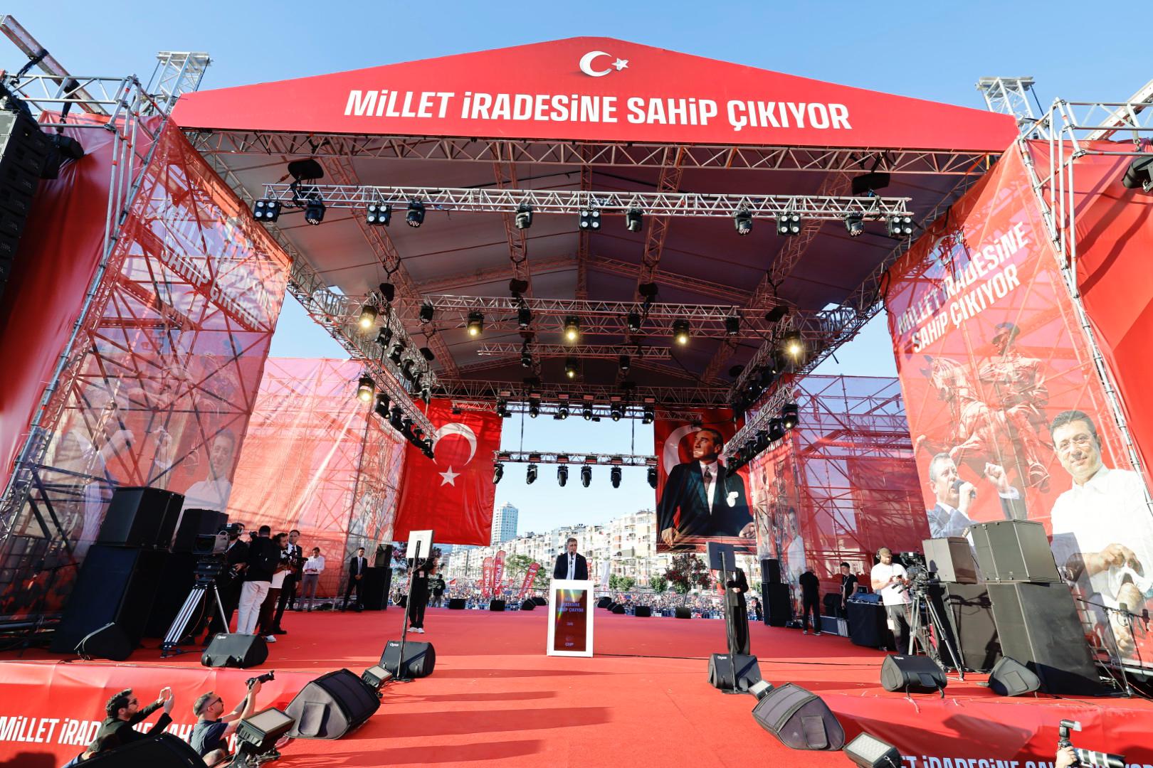 Başkan Tugay: Türkiye kaybettiği her şeyi tekrar geri kazanacak