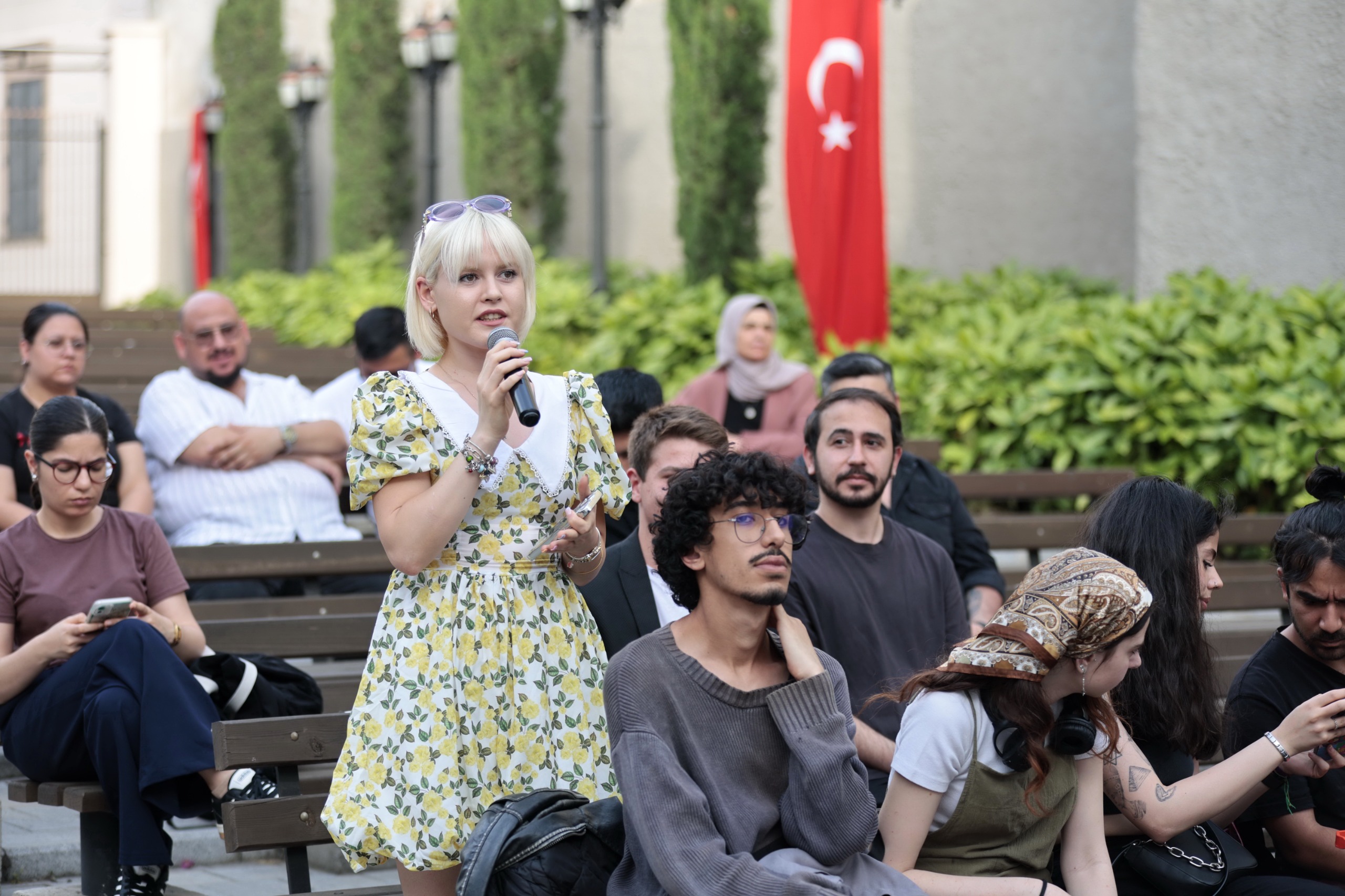 Başkan Mutlu: Gençler toplumun vicdanı, aklı ve umudu