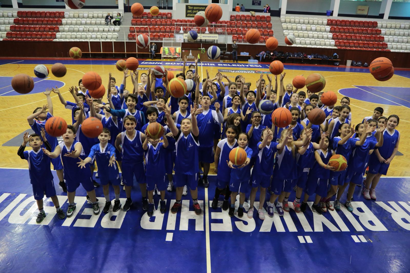 Büyükşehir’in yaz spor okulları kapılarını açıyor