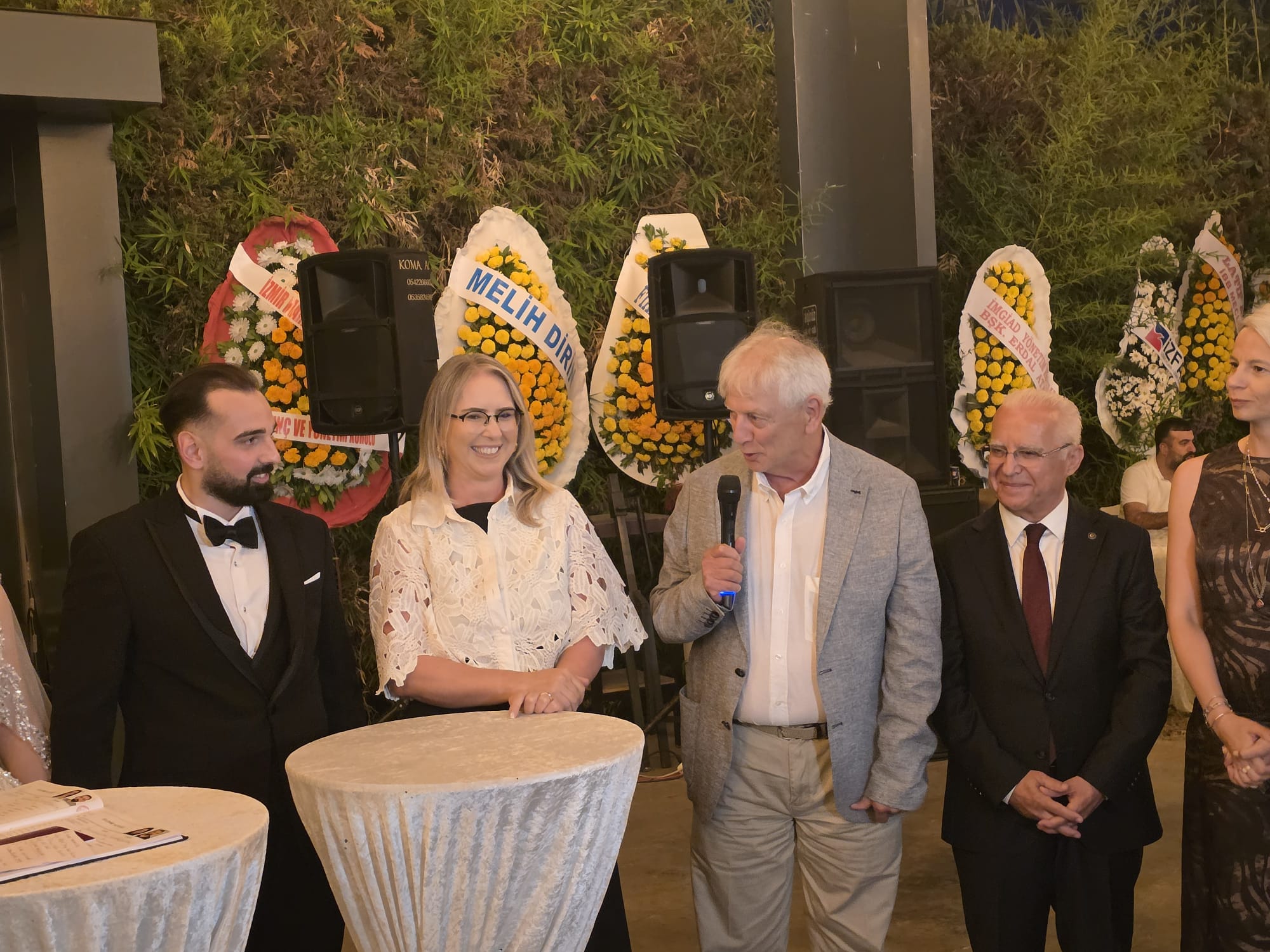 Alptekin ve Dündar Ailelerinin mutlu günü: Gülten ve Furkan Dünyaevine Girdi