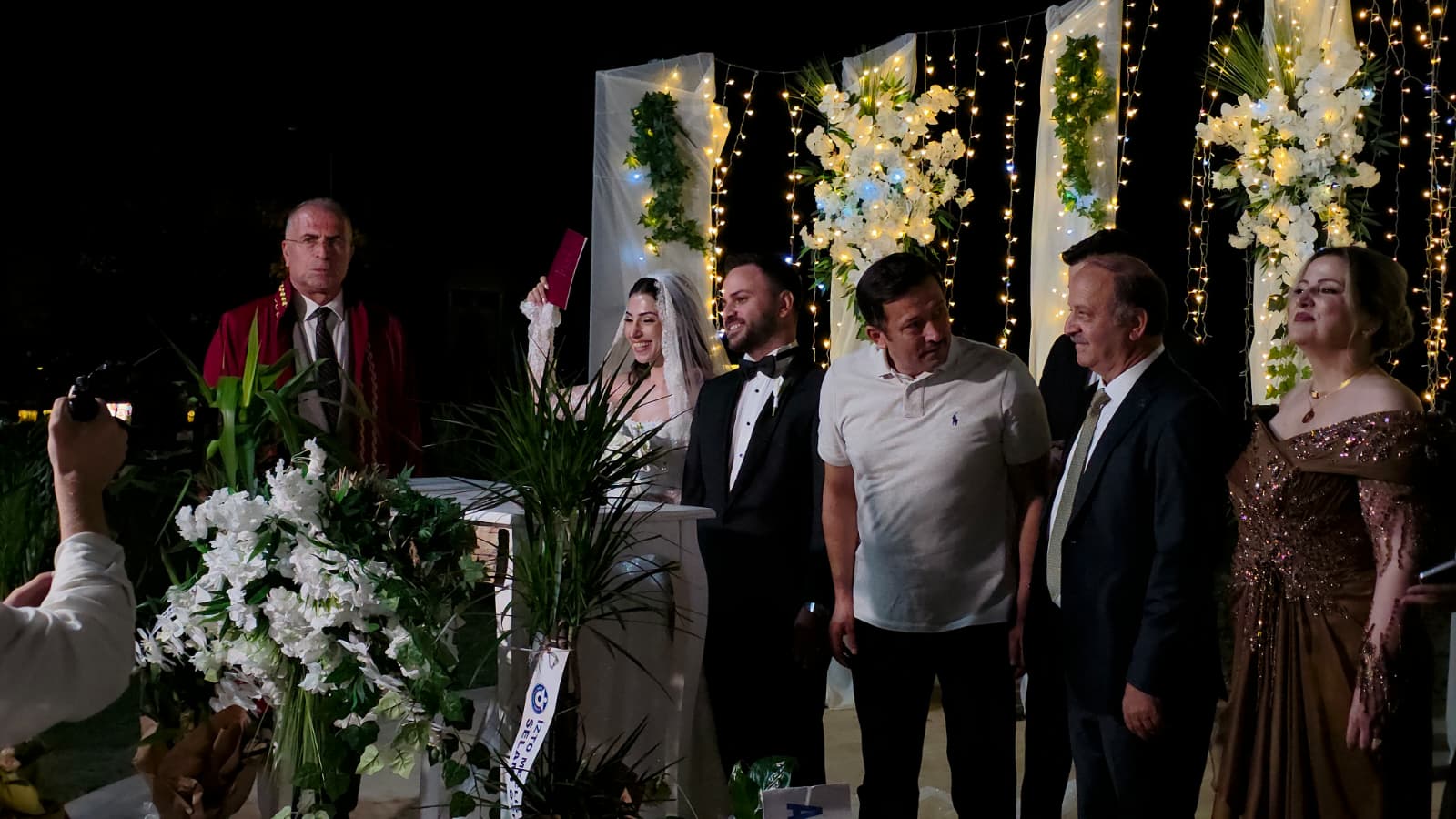 ANLI ŞANLI DÜĞÜN! FEYZA VE ATAKAN DÜNYAEVİNE GİRDİ