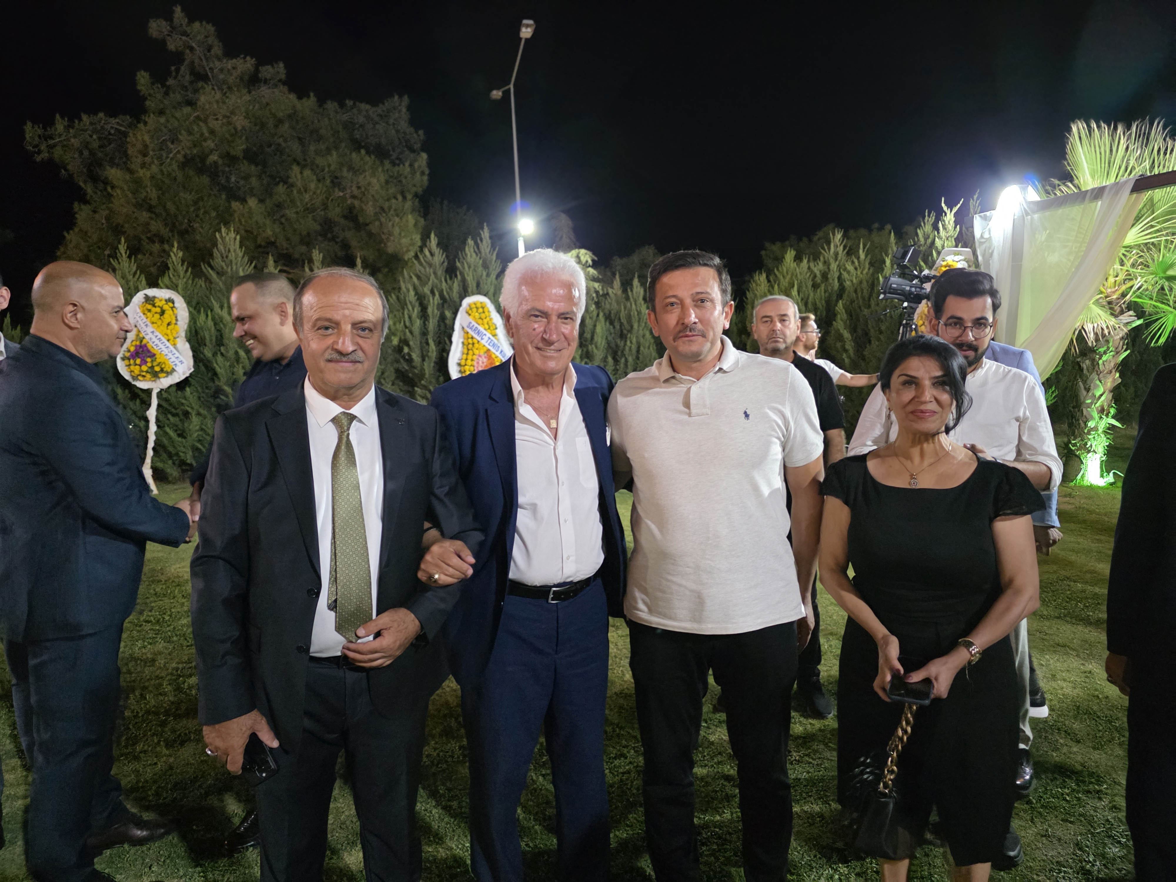 ANLI ŞANLI DÜĞÜN! FEYZA VE ATAKAN DÜNYAEVİNE GİRDİ