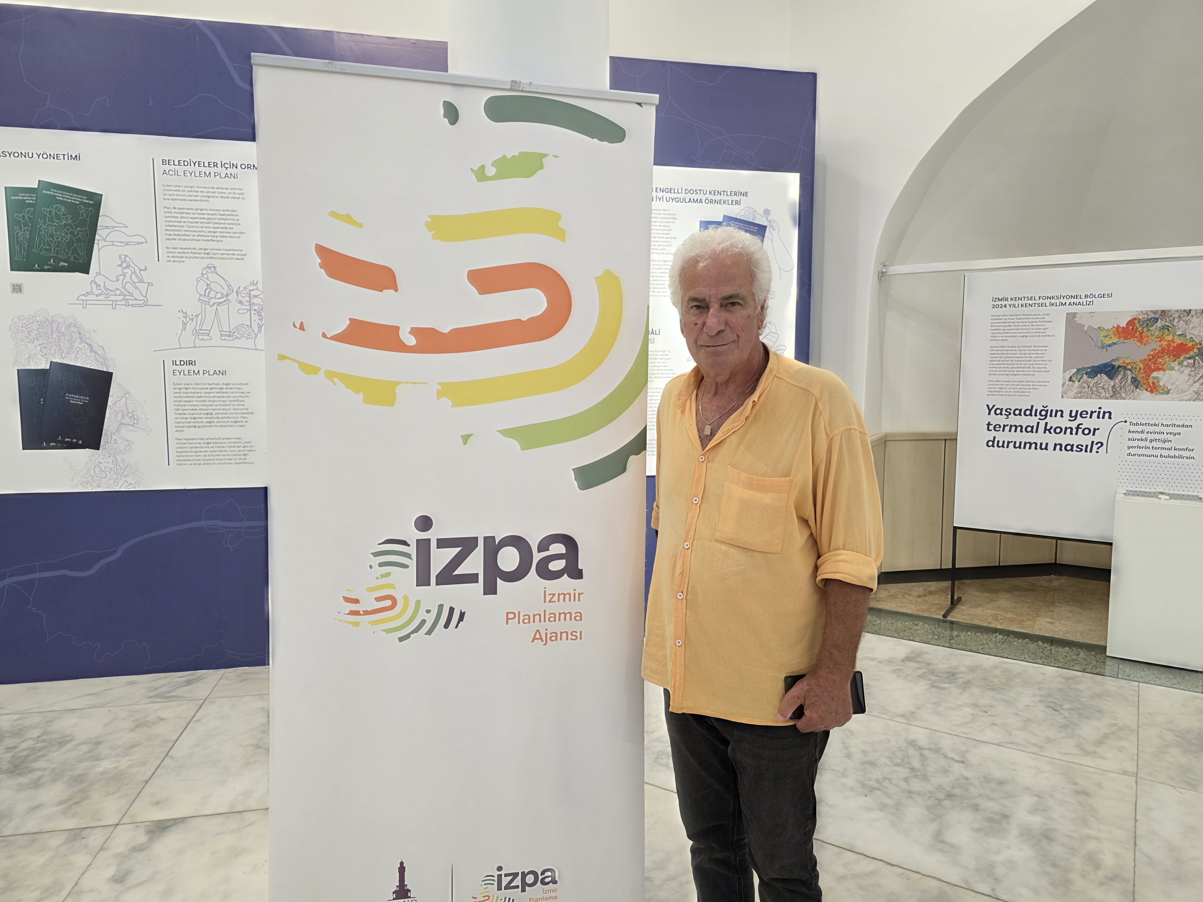 İZPA Bilime, Cemil Tugay Kentlilere Güveniyor: 'Sadece Eleştirmeyin, Katılın!'