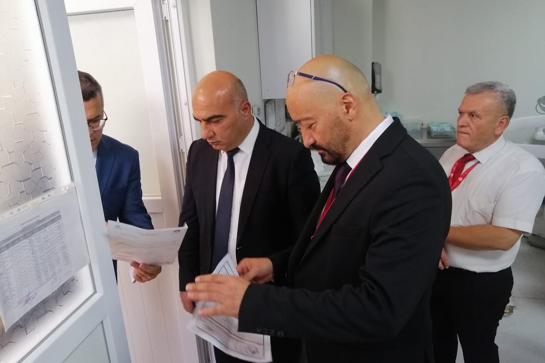 İzmir İl Sağlık Müdürü Ayhan Kul, Eğitim Diş Hastanesi'ni Ziyaret Etti