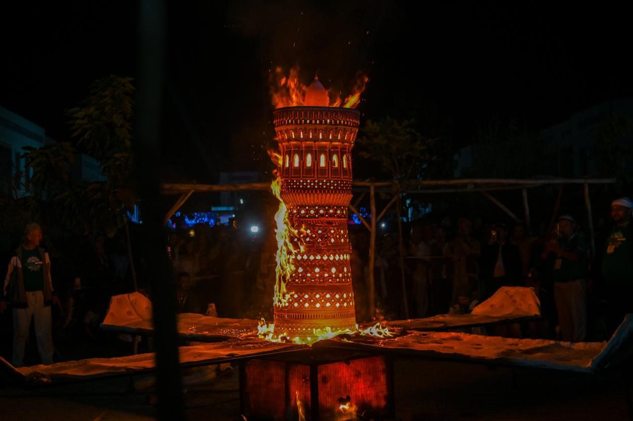 Menemen çömleğine Özbekistan'da büyük ilgi