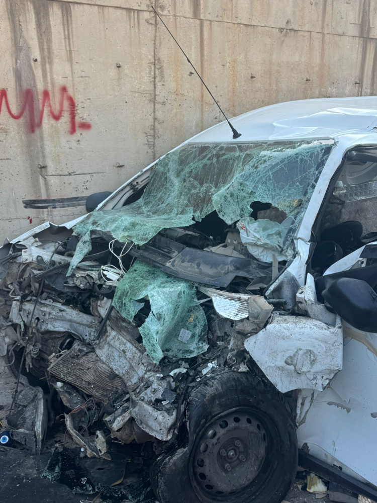 Şırnak'ta minibüs ile hafif ticari araç çarpıştı: 11 yaralı