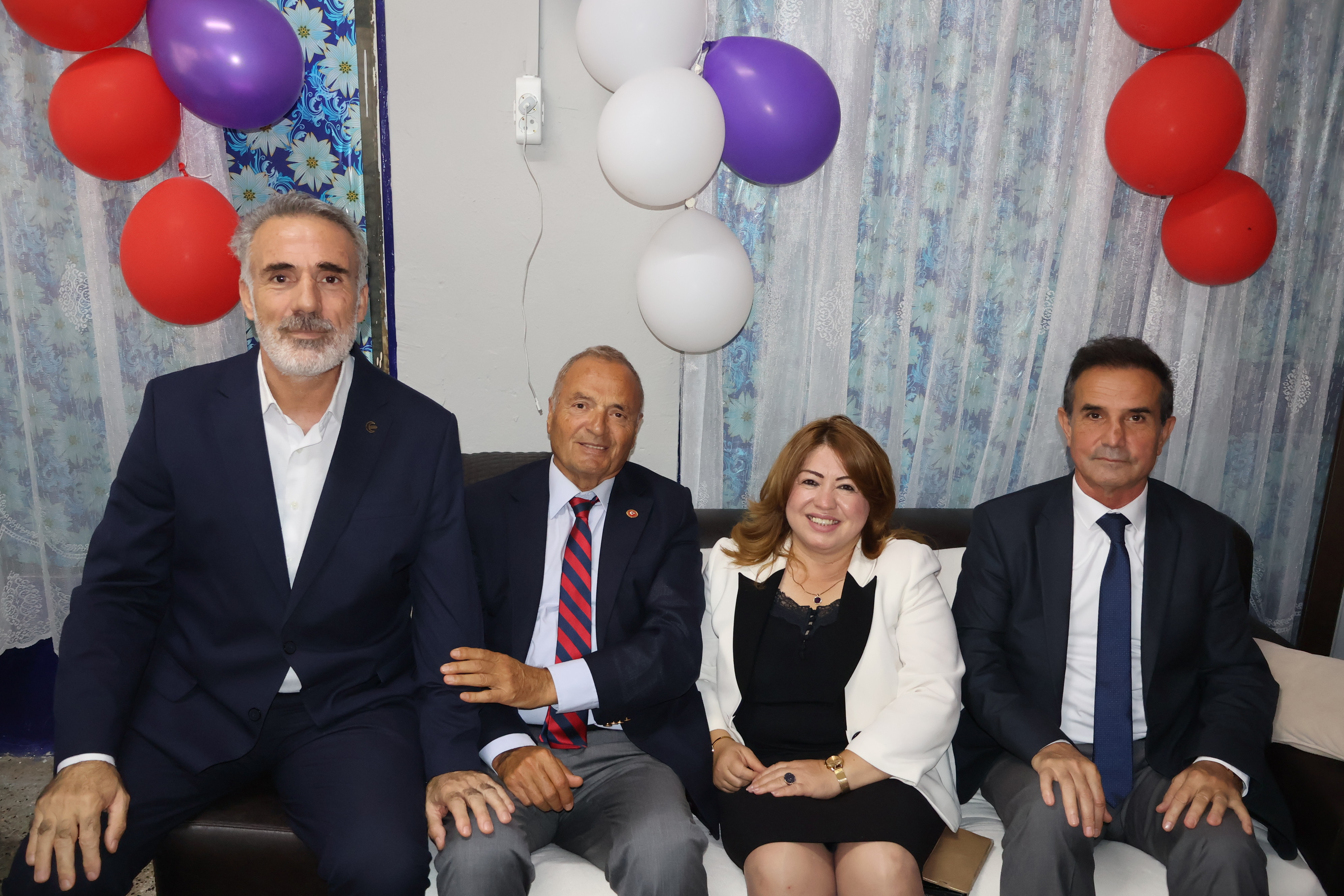 İZMİR'DE ENGELLİLER İÇİN UMUT KAPISI AÇILDI: "GERÇEK ENGEL, ZİHİNLERDEKİ AYRIMCILIKTIR"