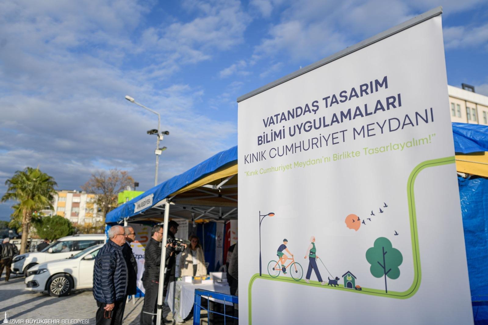 Kınık Cumhuriyet Meydanı yeni çehresine kavuşuyor