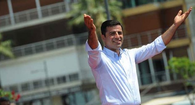 Demirtaş: Twitter'da Çekirdekçi Mısto'dan yararlanıyorum