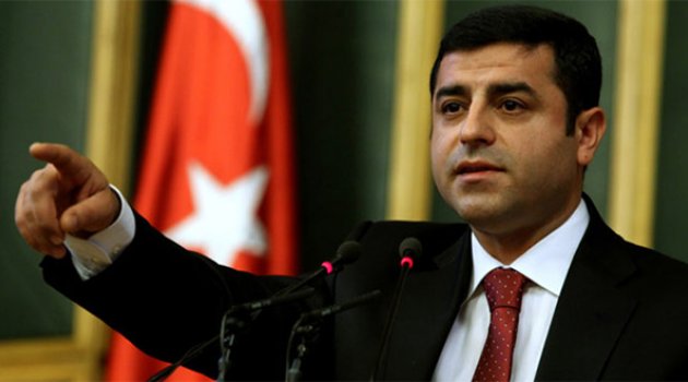 Demirtaş'tan Hakimlerin Tutuklanmasına Tepki