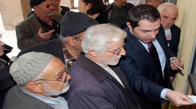 Emekliye Maaş Ve Ev Müjdesi