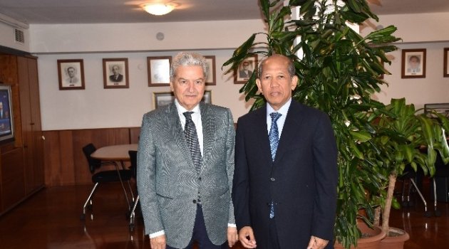 Endonezya&#039;ya İşbirliği Çağrısı