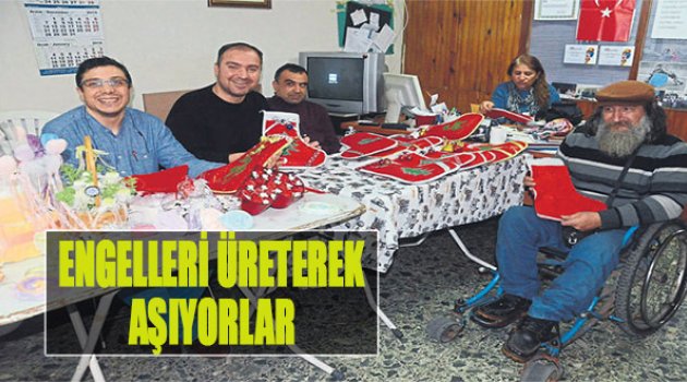 Engelleri Üreterek Aşıyorlar