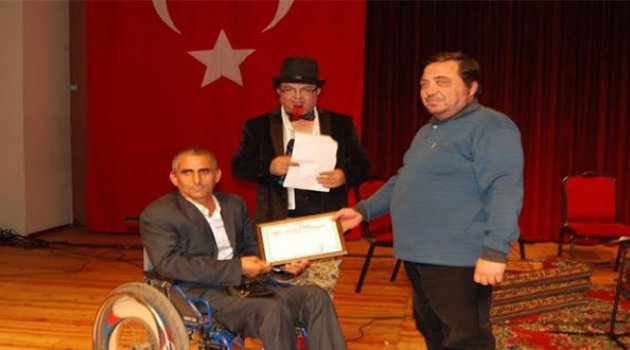 Engelliler Gününe ''Mikrop Hikmet'' Desteği