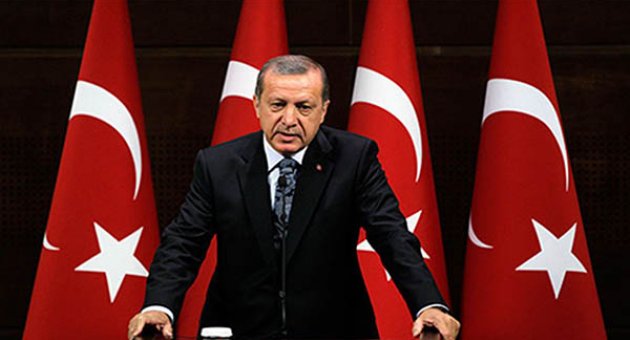 Erdoğan Konuşurken, Gazi Çocuğu Sahneye Fırladı