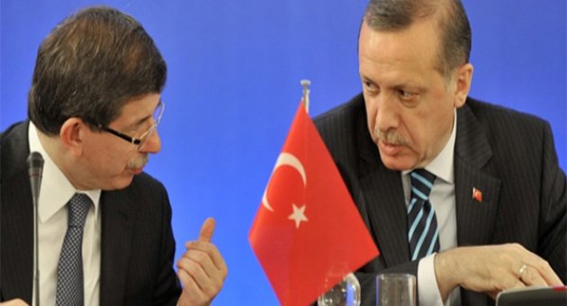 Erdoğan ve Davutoğlu'nun 'başkanlık' bilmecesi