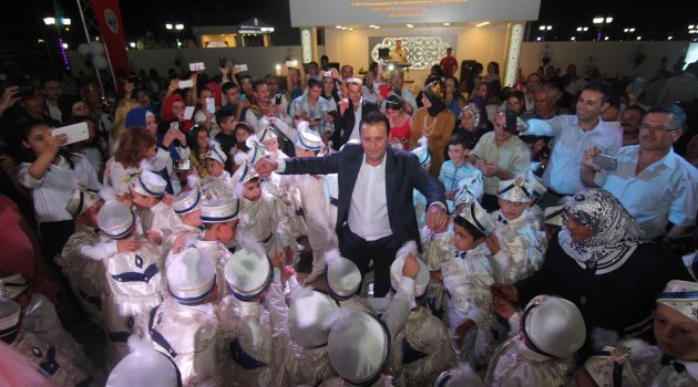 Erkekliğe İlk Adımlarını Attılar