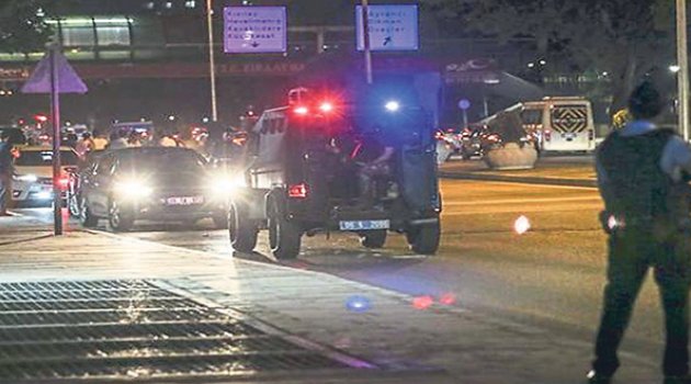 FETÖ’nün Sivil Darbe Timleri Aranıyor