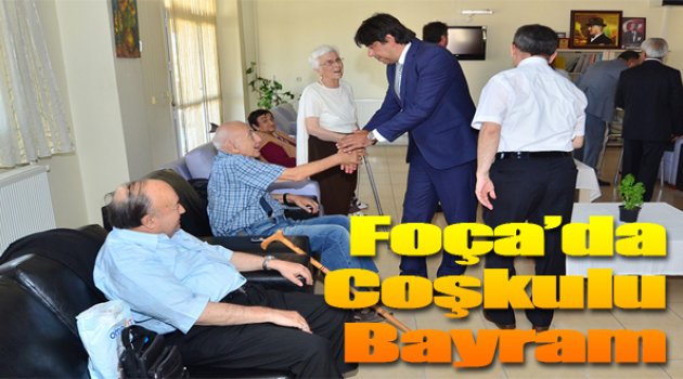 Foça’da Ramazan Bayramı Neşe İçinde Kutlandı