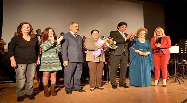 Foça Hıdırellezi Sanat Müziği İle Karşıladı