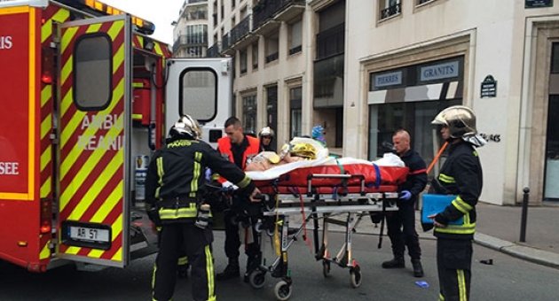 Fransa'da Charlie Hebdo'ya saldırı: 12 ölü