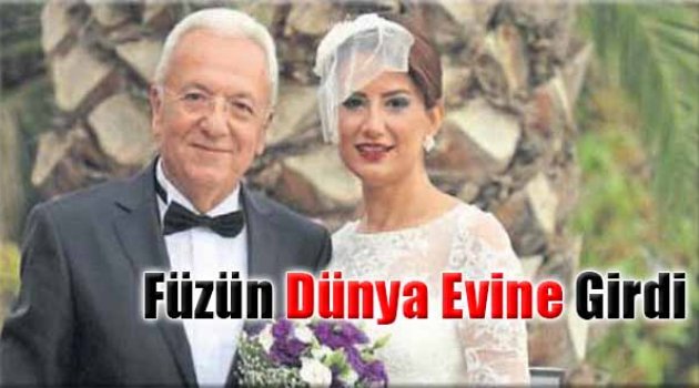 Füzün Dünya Evine Girdi