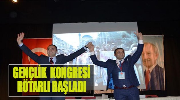 Gençlik Kongresi Rötarlı Başladı