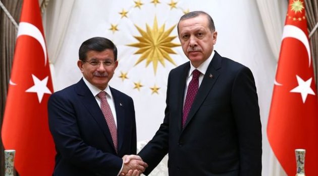 Görev Davutoğlu'nda...