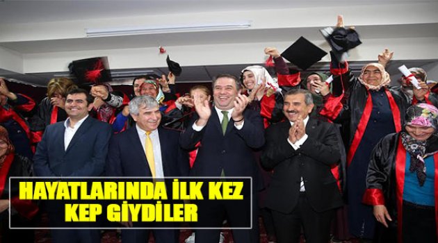 Hayatlarında İlk Kez Kep Giydiler