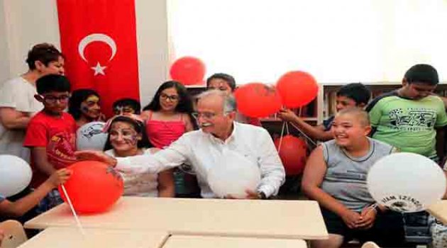 Haydi kütüphaneye!