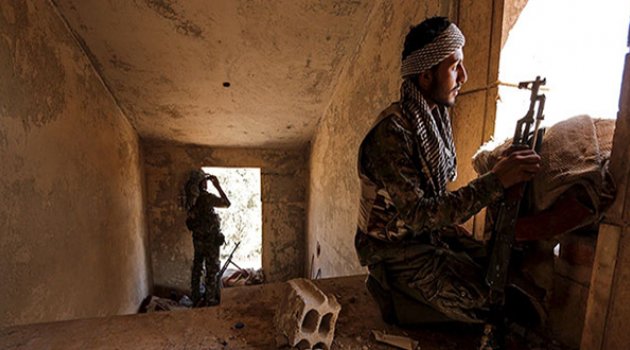 İran'dan PYD'ye silah yardımı!