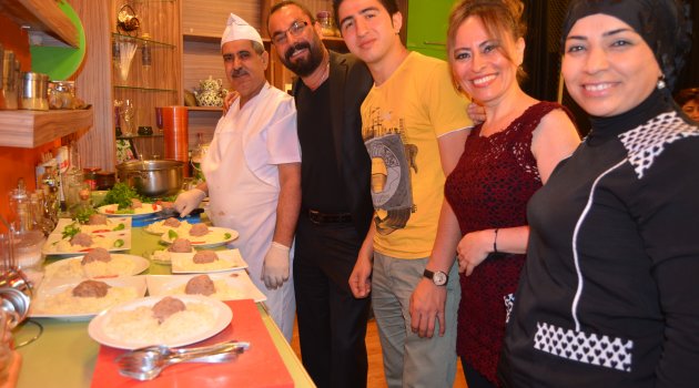 İZMİR’DE ABDİGOR GÜNÜ TANITIMI YAPILACAK