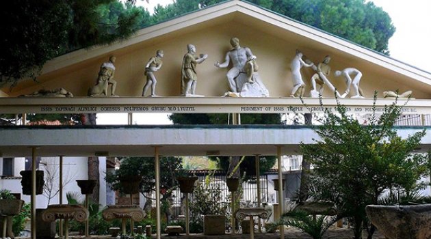 İzmir’in en çok ziyaret edilen müzesi ‘Efes’ oldu