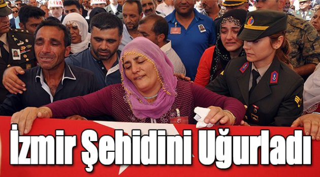 İzmir Şehidini Uğurladı
