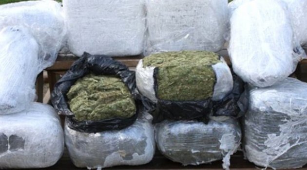 İzmir'de 4 İlçede Operasyon,Zehir Tacirlerine Büyük Darbe!