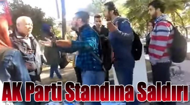 İzmir'de AK Parti Standına Saldırı