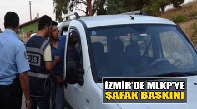 İzmir'de Terör Operasyonu: 9 Adrese Şafak Baskını!