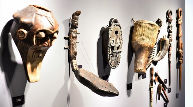 “Kara Afrika Sanatı” İzmir’e Geldi