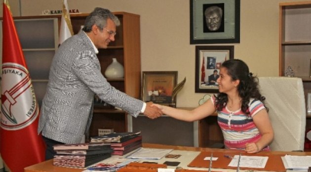 Karşıyaka Belediyesi'nin Başkanlık Koltuğu Bu Kez Gençlerin