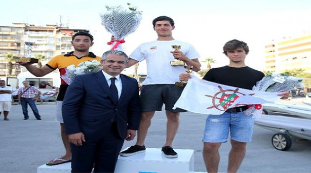 Karşıyaka'dan Barışa ‘Yelken' Açtılar