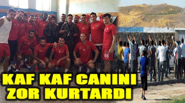 Karşıyakalı Futbolculara Çirkin Saldırı