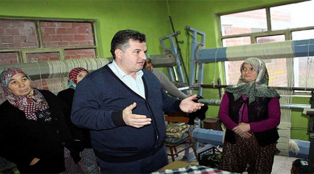 Kilim Dokumayı Öğrenen Kadınlar Meslek Sahibi Oldu