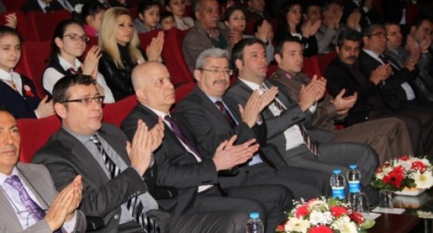 Mehmet Akif Ersoy Buca'da Unutulmadı