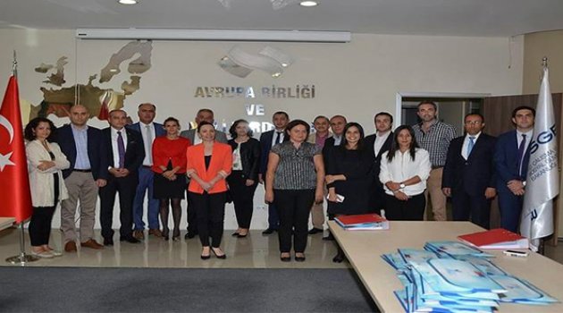 Menderes AB Hibesini Almaya Hak Kazandı