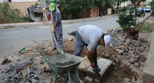 Menderes Yolları Yenileniyor